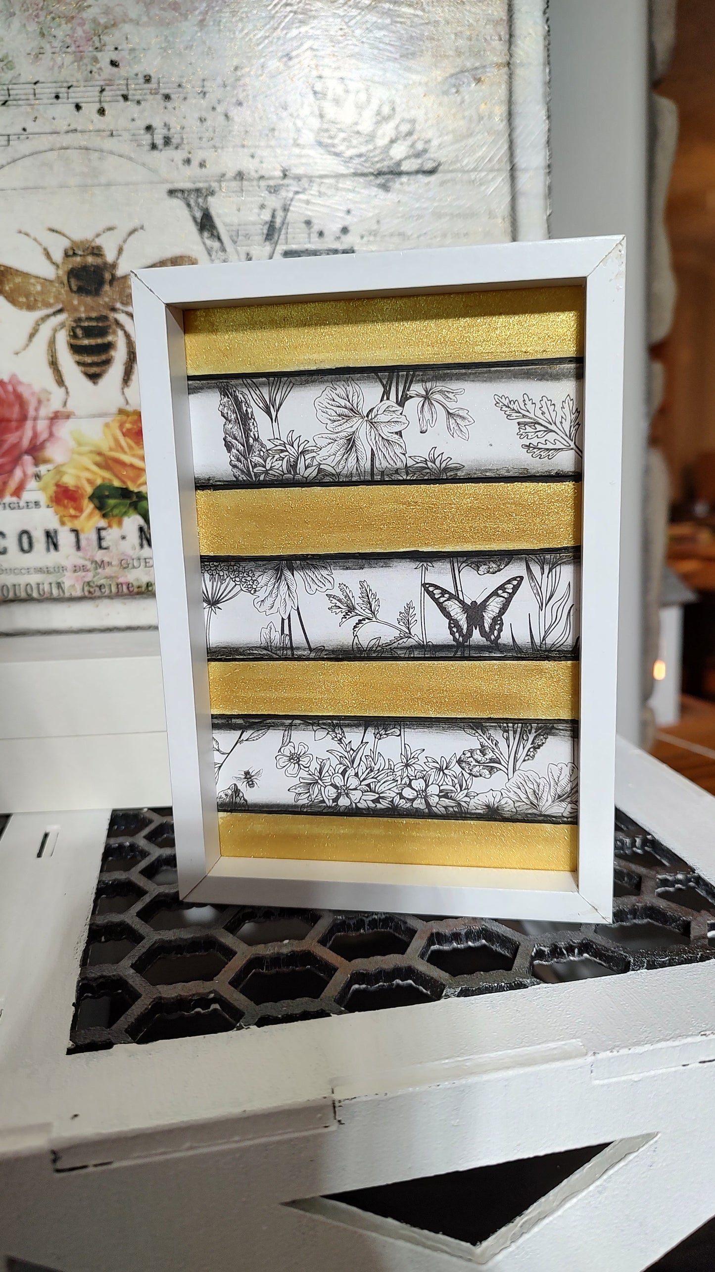 HoneyBee Decor (Extras)