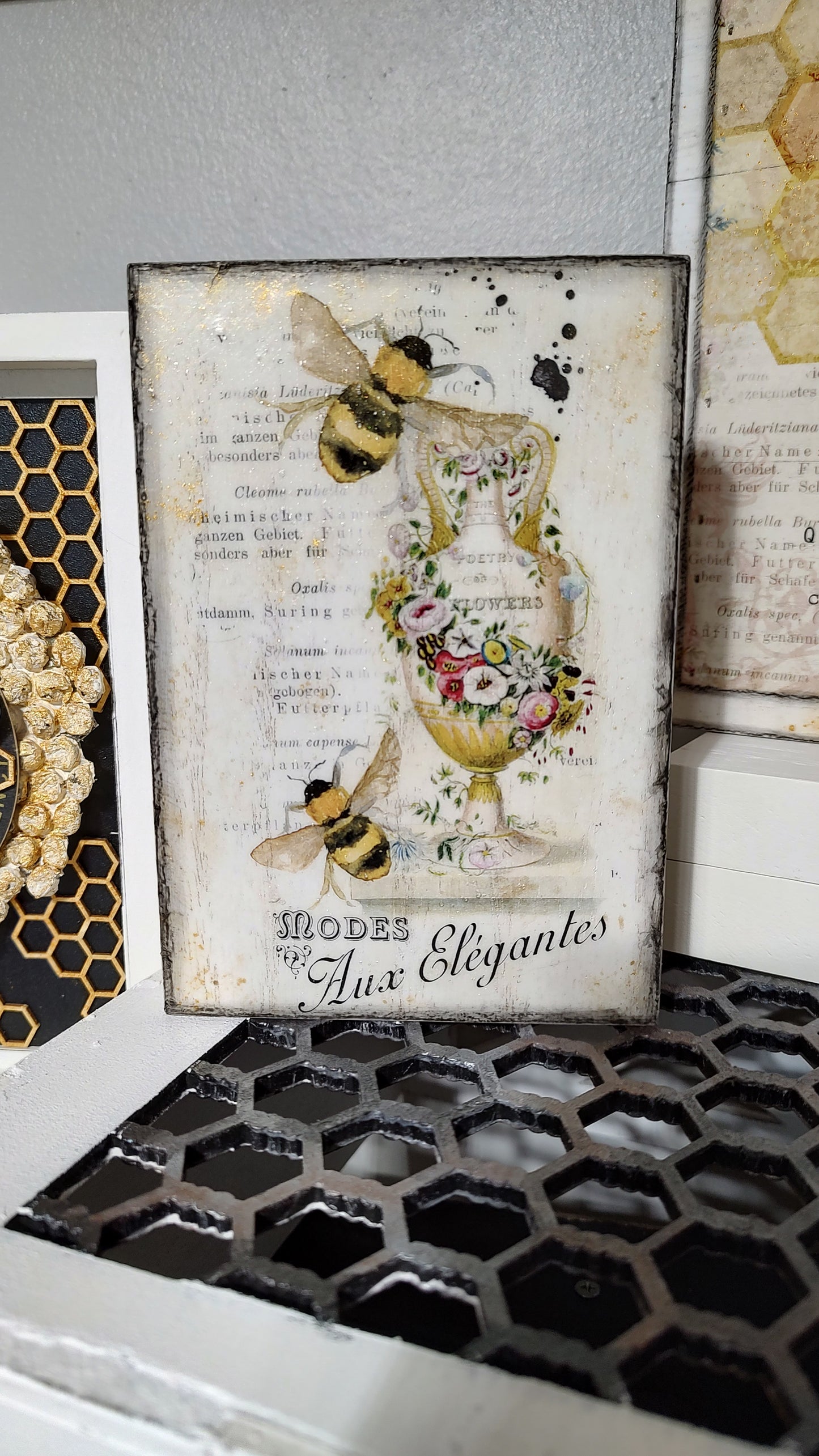 HoneyBee Decor (Extras)